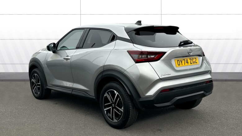 Nissan Juke 1.0 DiG-T N-Connecta 5dr Petrol Hatchback